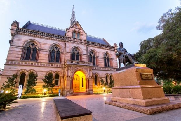 دانشگاه آدلاید University of Adelaide