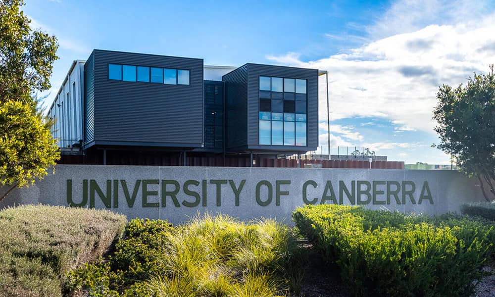 University of Canberra دانشگاه کانبرا