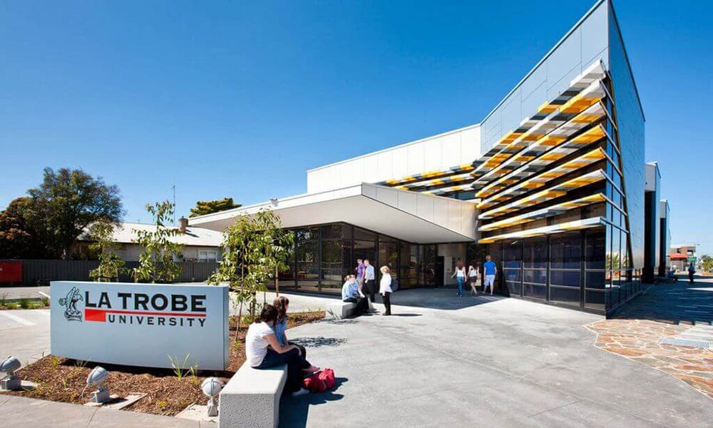 دانشگاه لاتروب (La Trobe University)