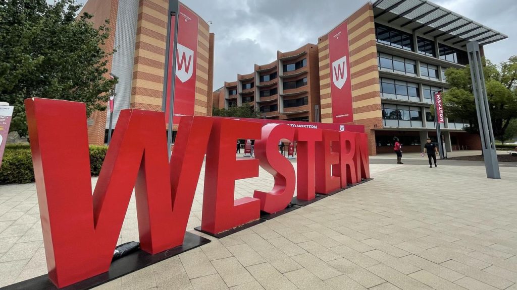 دانشگاه وسترن  سیدنی University of western Sydney