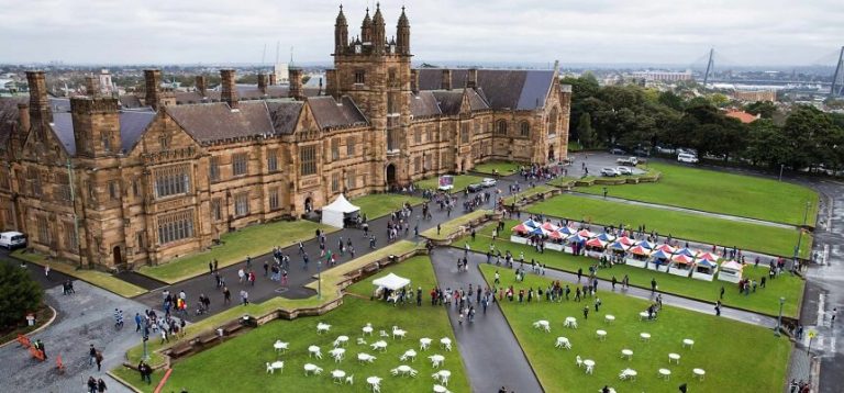 دانشگاه ملبورن University of Melbourne